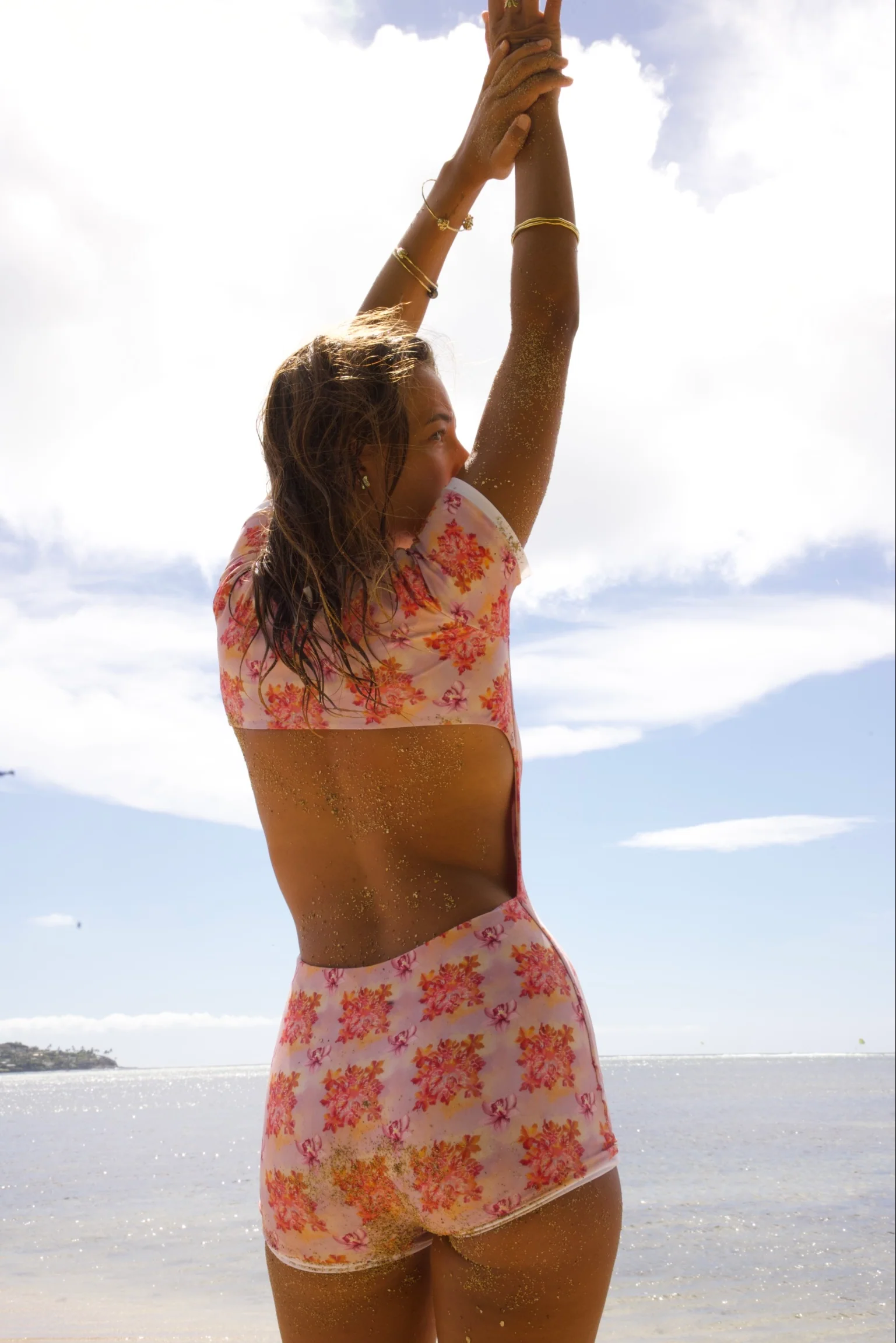 Juju Onesie - Mana - Image 4